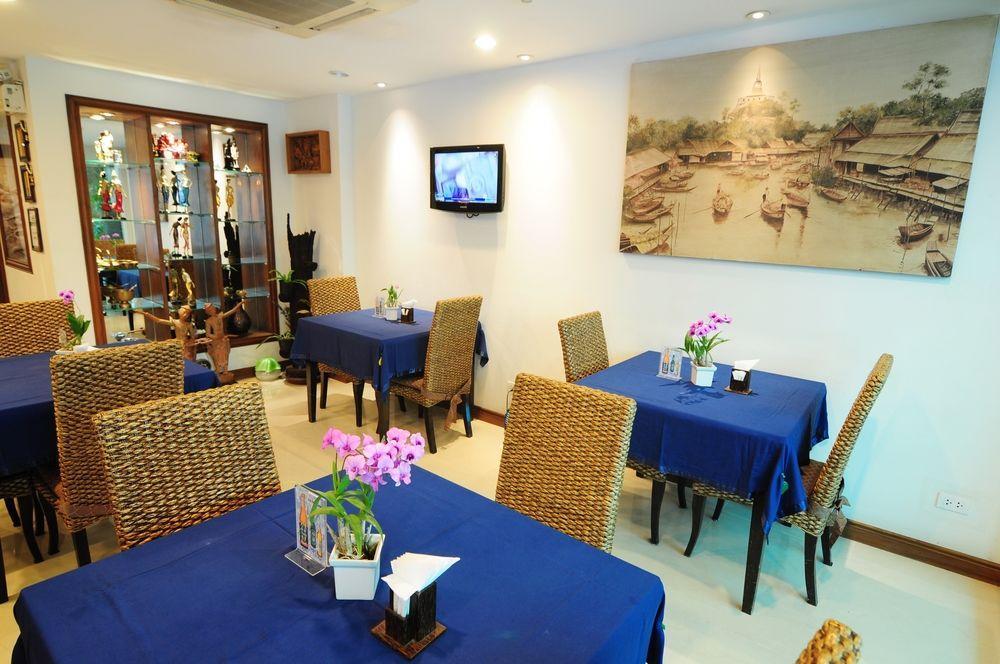 Baan Sukhumvit Soi 18 Otel Bangkok Dış mekan fotoğraf