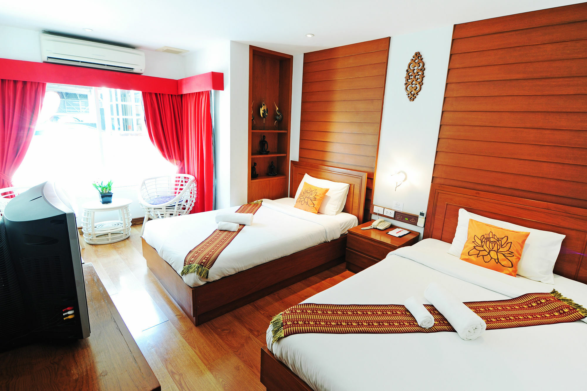 Baan Sukhumvit Soi 18 Otel Bangkok Dış mekan fotoğraf